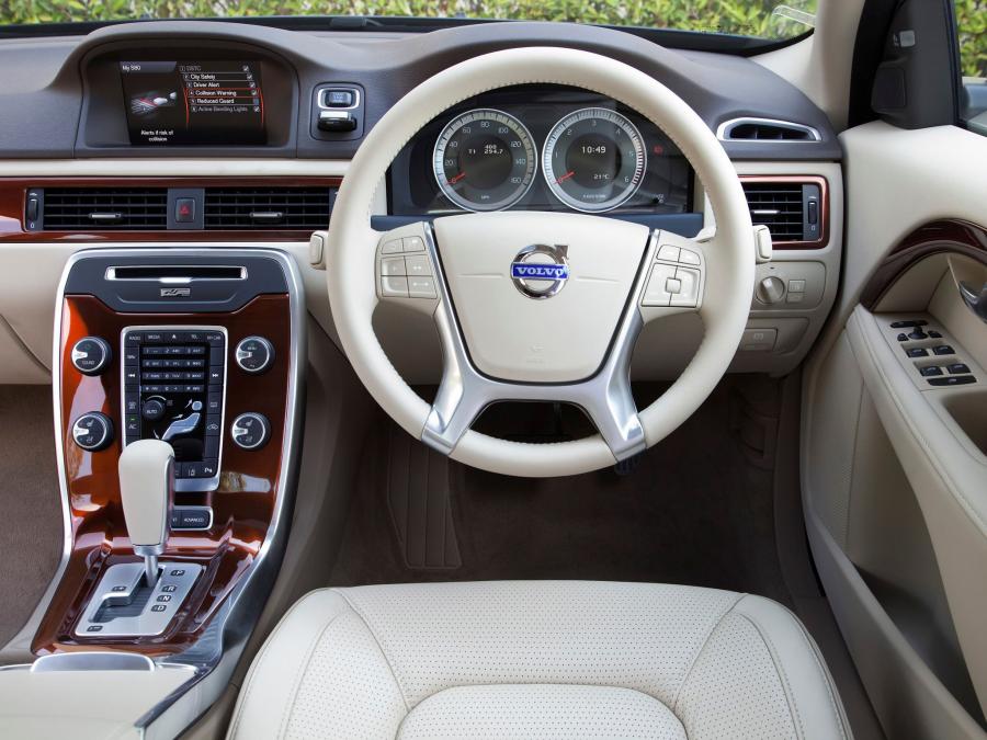  Volvo S80 D5 2011 года  (UK) (фото 10 из 10)